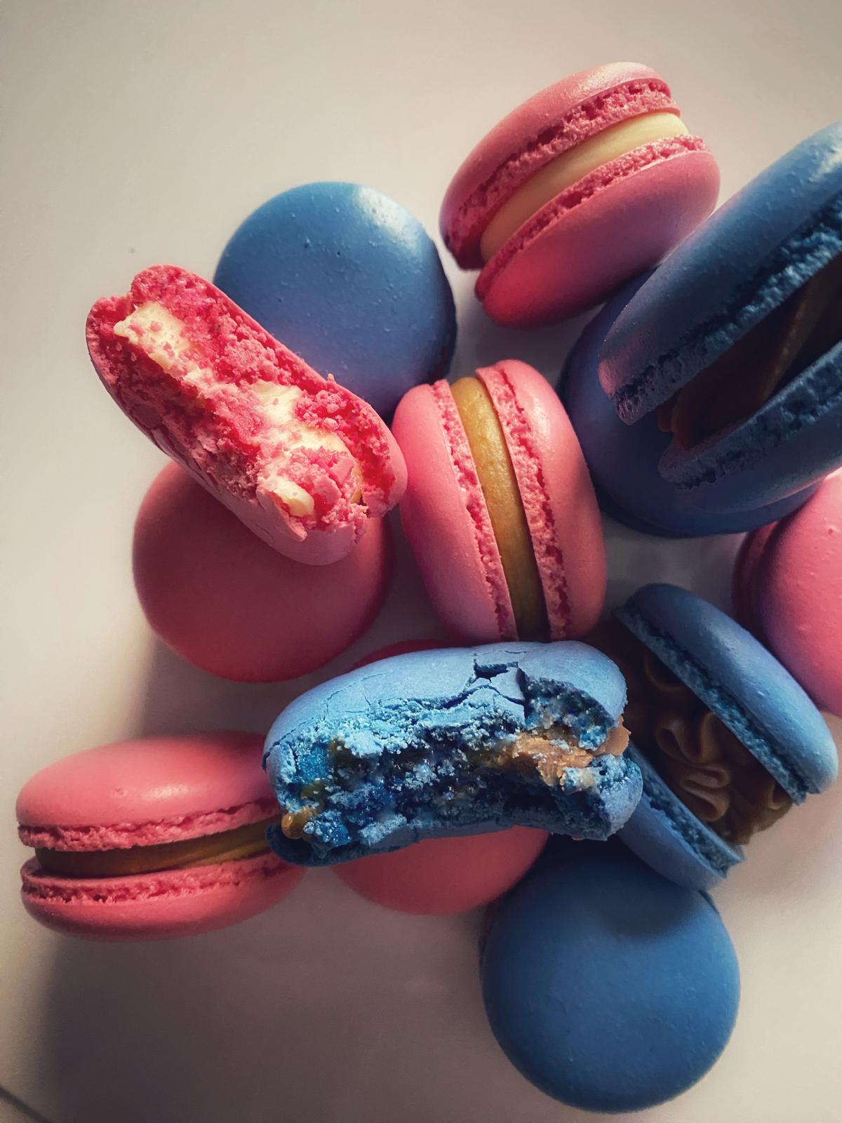 Capolavori di Meringa Italiana per Macarons: Tecnica e Tradizione